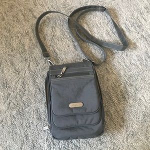 Baggalini bag